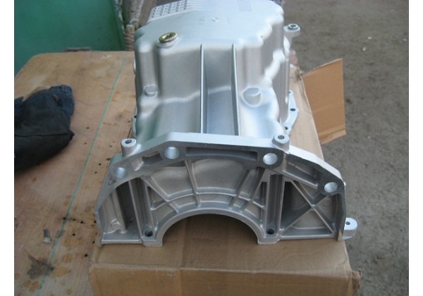 Масляний піддон Renault 1.5 dci, 1.4, 1.6 16V, 1.6 16V 4x4, 8201719715, 7700108059, 7700108925, 7711120025, 8200209640, 8200404442, 8200125660 *